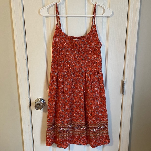 Old Navy Dresses & Skirts - Old Navy orange dainty floral print smocked waist dress LAST CHANCE